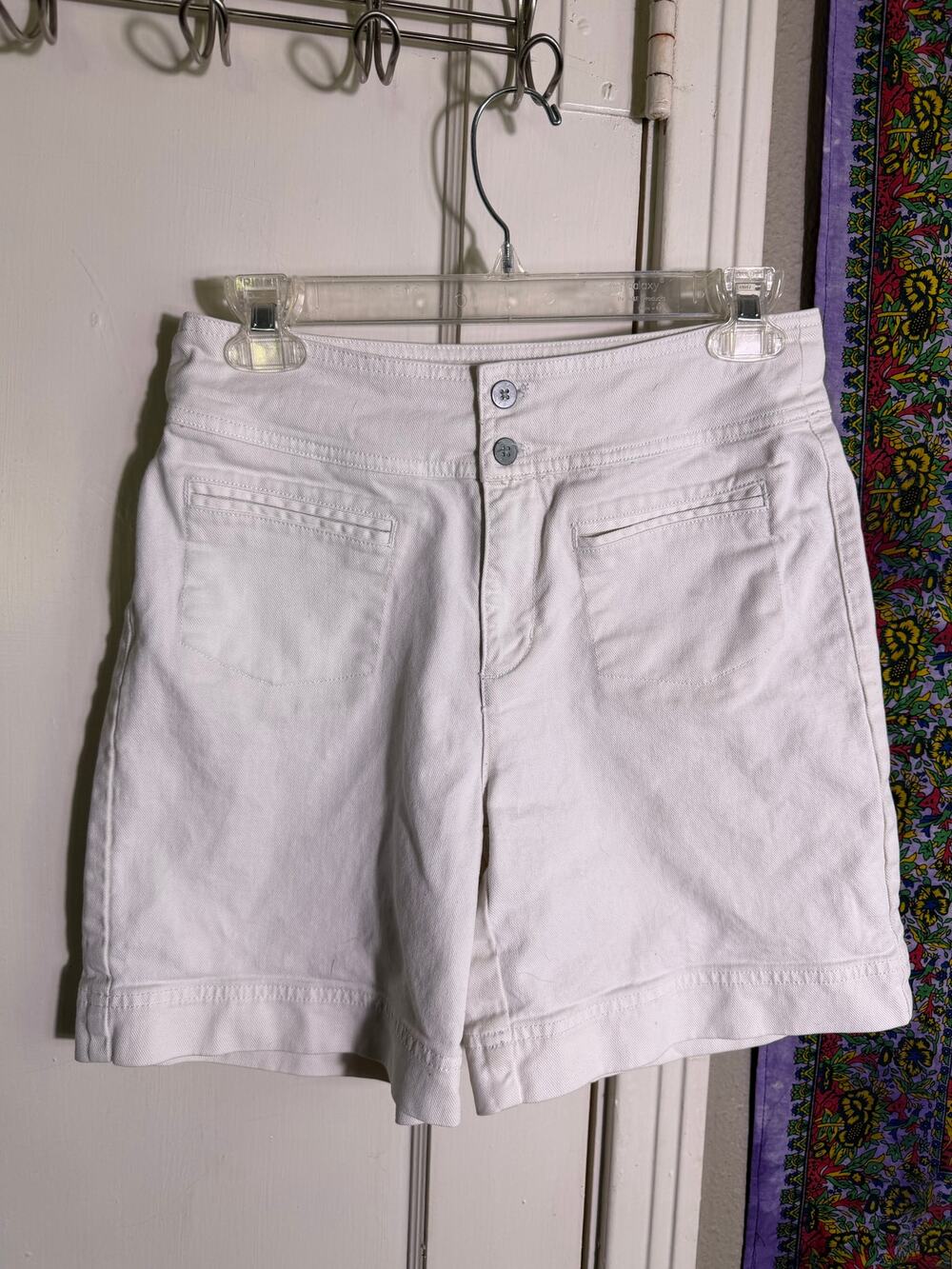 Chico's Design White Cotton Shorts Size 0 High Waist Two Button Pockets